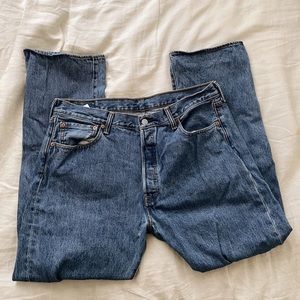 Vintage 501 Levi’s / 36W x 30L in Classic Blue Jean